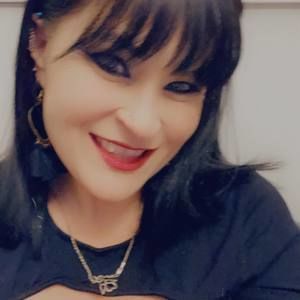 Meet your Posher, Lynn